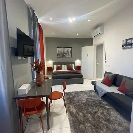 ゲストハウス Laura 3*