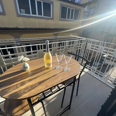 Laura ゲストハウス ラ・スペツィア