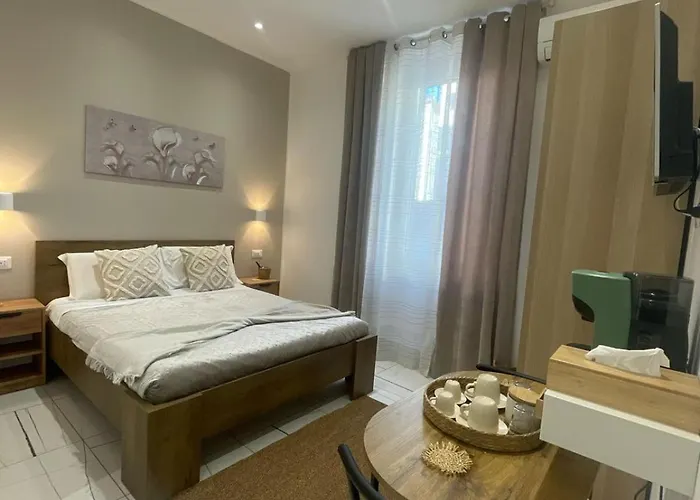 Laura Pensionat La Spezia